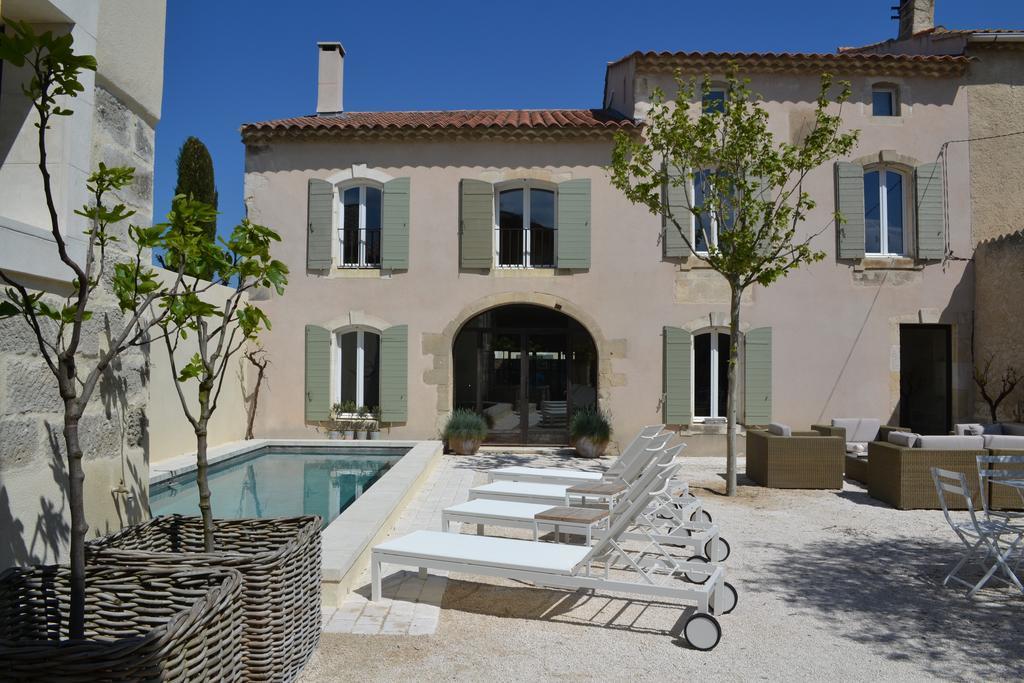 Mas A L'Improviste Bed & Breakfast Maillane Exterior photo